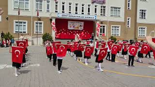 Dalga Dalga Bayrağım, Ay Yıldızlı Bayrağım #bayrak #türkbayrağı #cumhuriyet #bayram #ilkokul