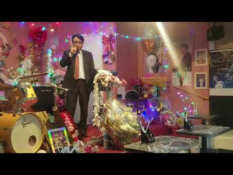 明かりの灯るところへ Watanabeさん     ゴールドムーン
