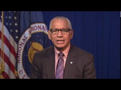 Administrator Bolden congratulates