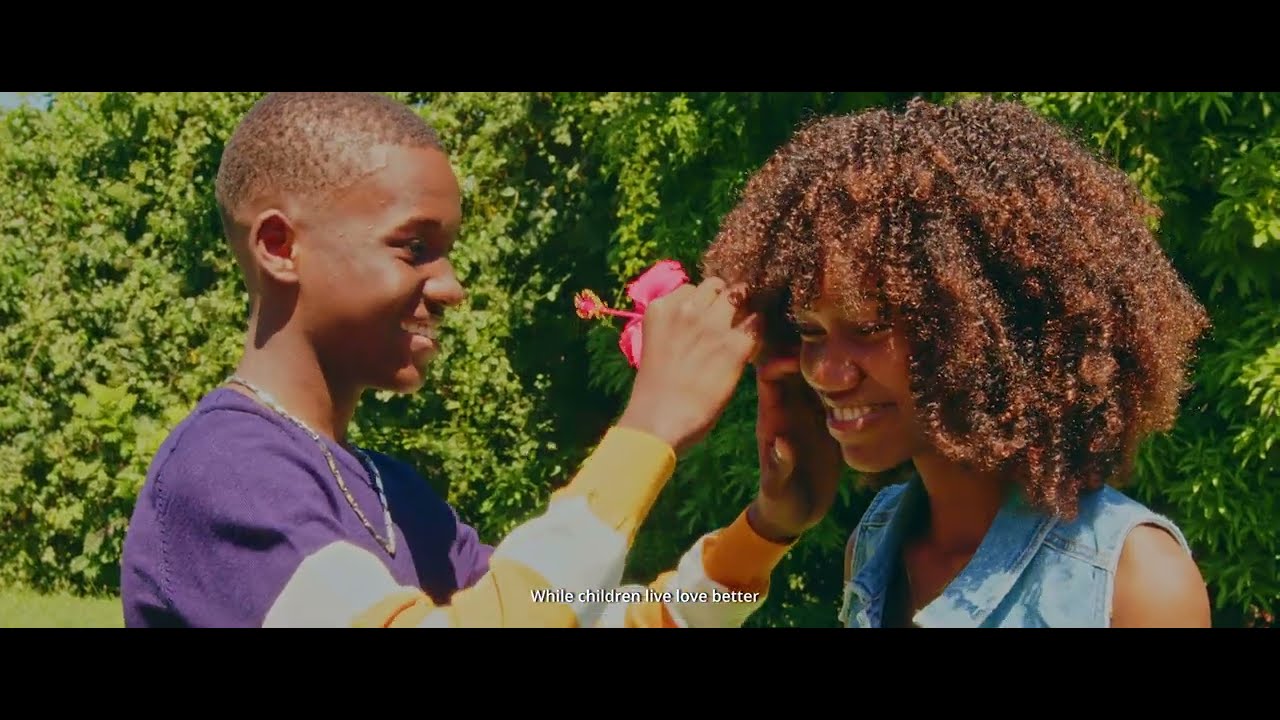 Ambre - Grandi avec Haïlie (Ma petite soeur) (Clip Officiel)