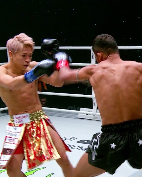 Superlek and Takeru threw down in one of the most EPIC striking battles you'll ever see 😤
