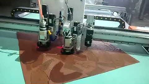 Cnc Oscillating Knife Genuine Leather Cutting With CCD
