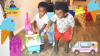 TWO TODDLERS PRETEND SELLING ICE CREAM