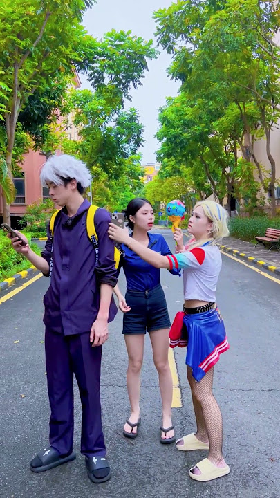 尴尬的哈莉奎因#shorts #cosplay