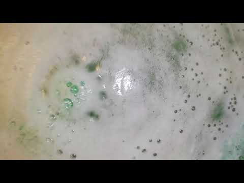 Fruit Salad Bath Bomb Green - video from Bluish Pink