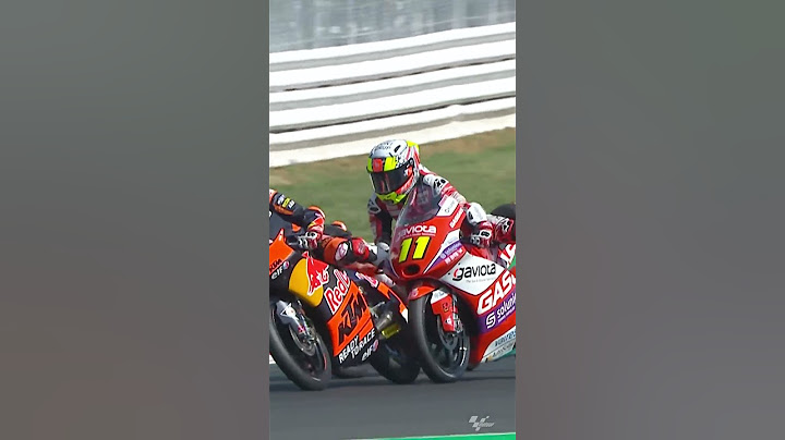Sergio Garcia's close call at Turn 1! | 2022 #SanMarinoGP