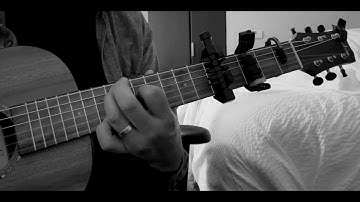 Minimal Travel Guitar with 3 Partial Capos in 6/8 and 5/8