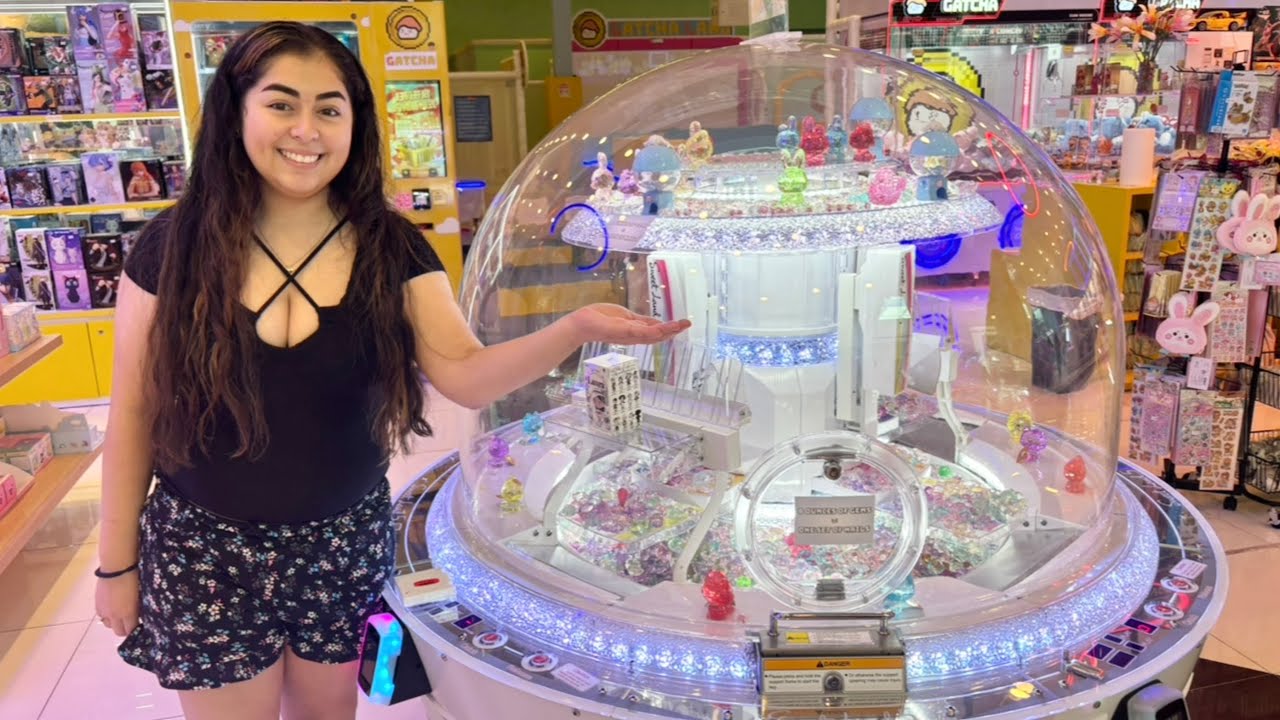 My FIRST Time Playing A Gem Pusher! - Orlando Gatcha