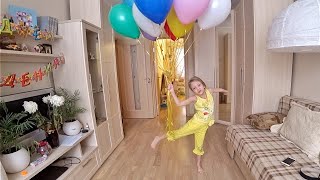VLOG Gifts everywhere! Birthday Masha! 19 Feb 2018