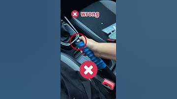 Do not hold down the button when applying the handbrake!!#driving #skills #tips #knowledge #fpy