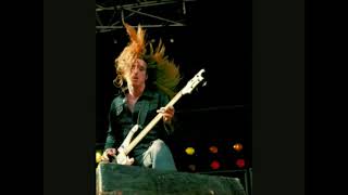 Metallica - Cliff Burton Montreal, Quebec 01-15-85