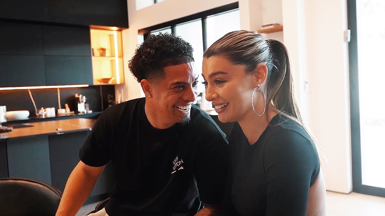 SHE MAKES ME LAUGH...