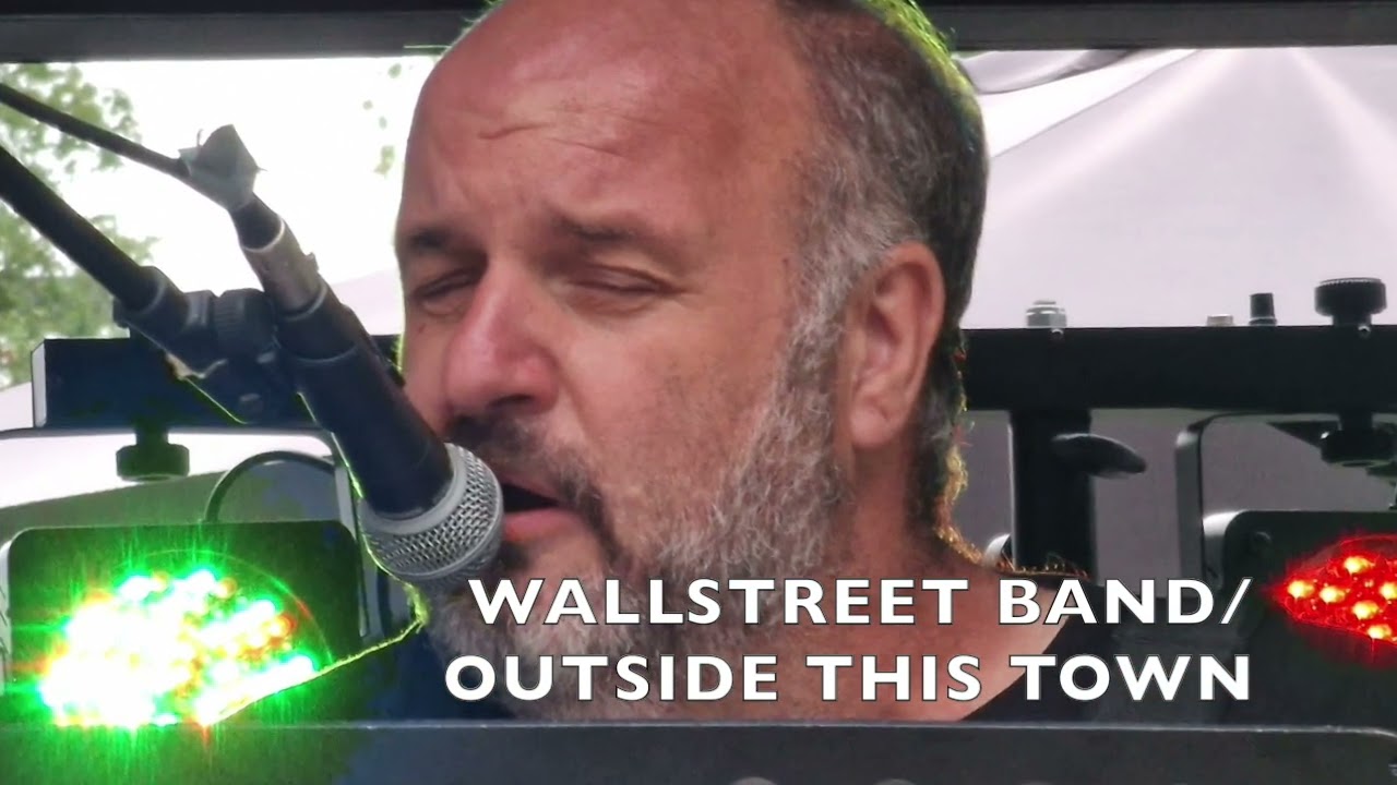 WALLSTREET BAND - OUTSIDE THIS TOWN