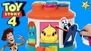 Toy Story 4 SPINNING LOCK AND KEY GAME (Bunny vs Ducky) Win Surprise Toys