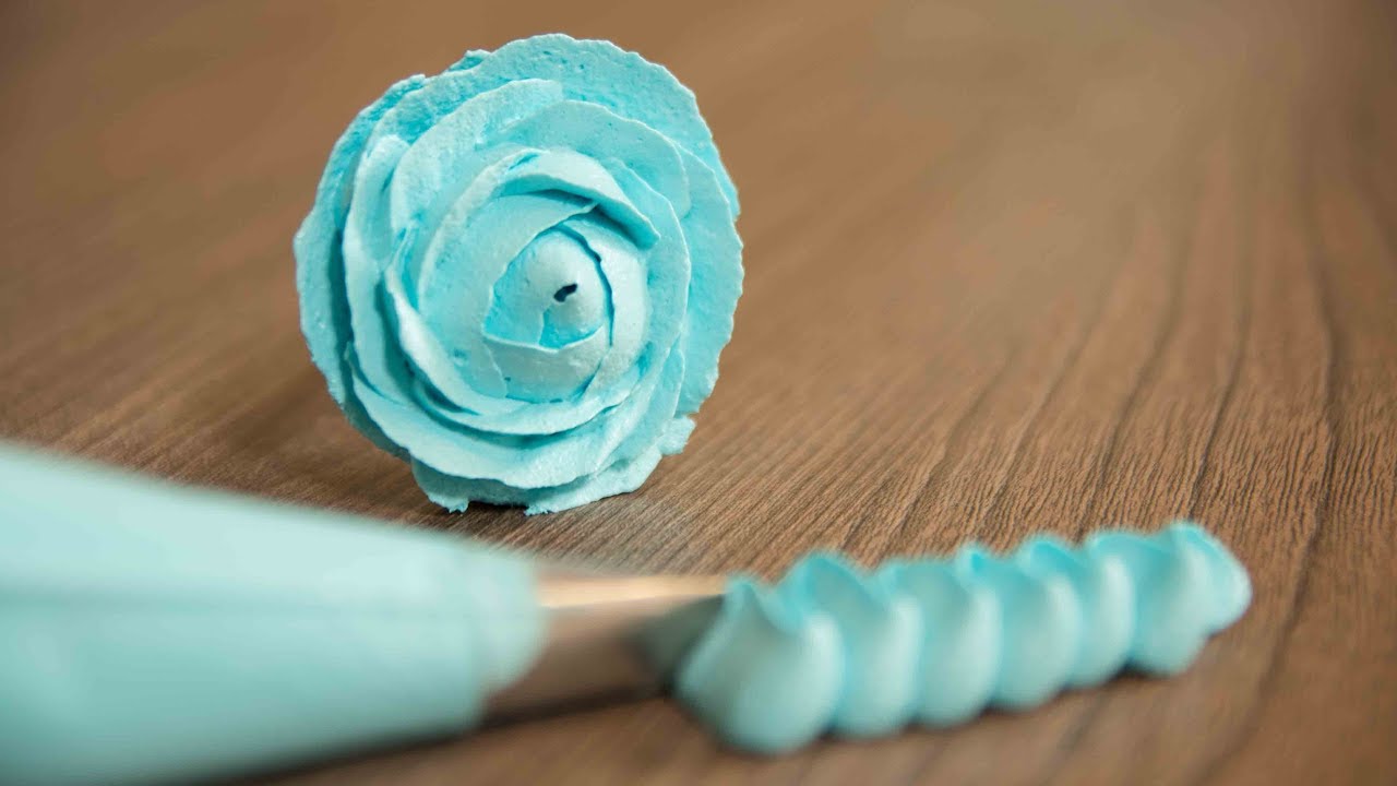 Russian Frosting perfect for piping flowers and cake decorating YouTube