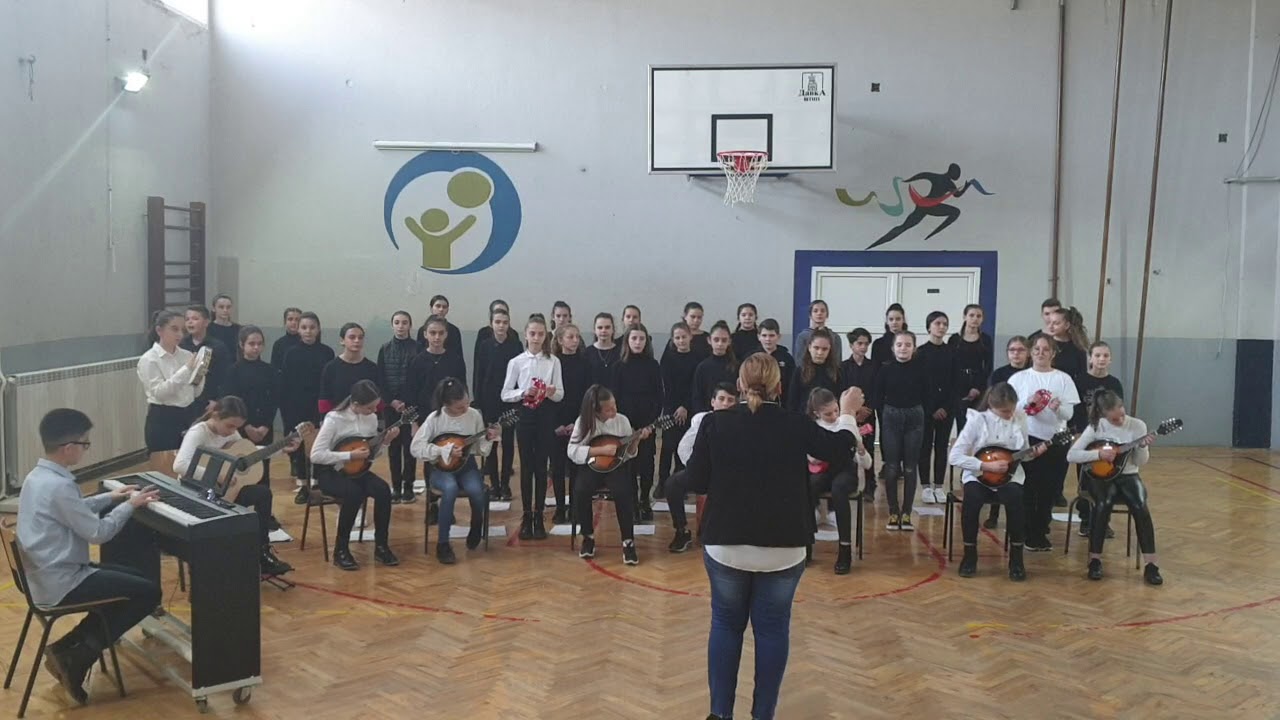 Kënga e nënës - Kori dhe orkestri i shkollës ''25 Maji'' - Hasanbeg / Shkup - Ramadan Osmani