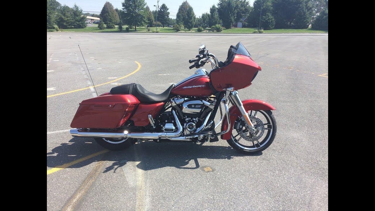 New 2019 Harley-Davidson FLTRX Road 