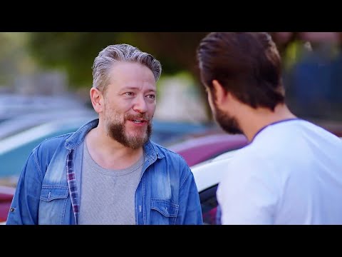 معلمو قلعو لانو الزباين بتحبو شد على حالو شوي ورجع اشترى المحل باللي فيه