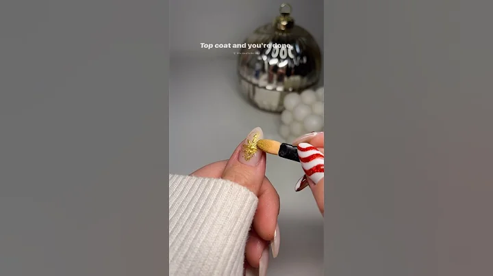 How to do isolated chrome nails (SO EASY) ✨🕯️☁️ #nailart #christmas #nailtutorial