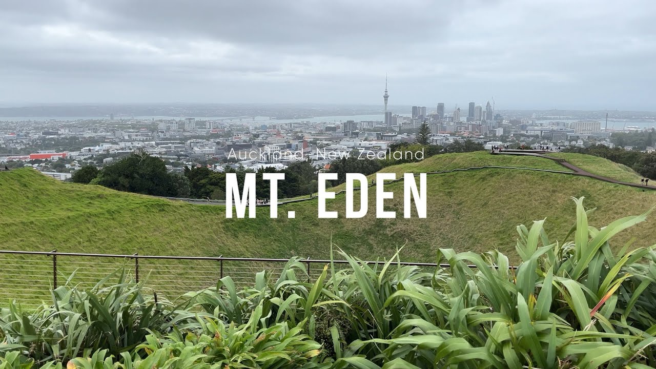 Mt. Eden (Maungawhau) - A Walk to the Top of Mt. Eden, New Zealand