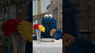 How To Eat A Fancy Cookie #Sesamestreet