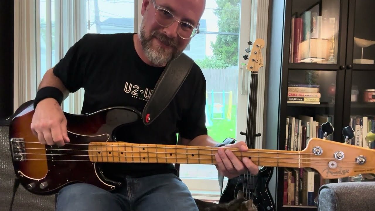 U2 - "Acrobat" Bass Tutorial