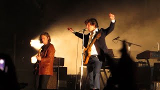 Arctic Monkeys - I Bet You Look Good on the Dancefloor - Live at Arena 1 - Lima, Perú 2022