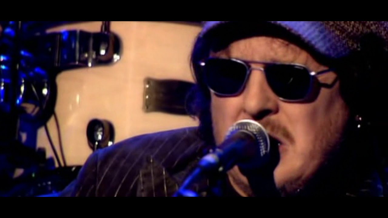 Zucchero Dune Mosse featuring Miles Davis YouTube