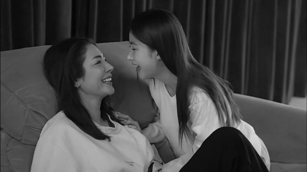 Arctic Monkeys + Lana Del Ray - I wanna be yours x Summertime sadness (best part looped) Arctic Monkeys + Lana Del Ray - I wanna be yours x Summertime sadness (best part looped)