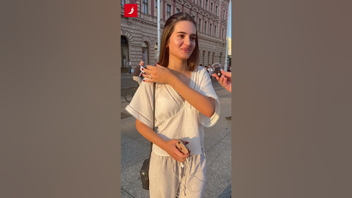 "Čime se baviš, bez da nam kažeš čime se baviš? Uživam u ljetu."
