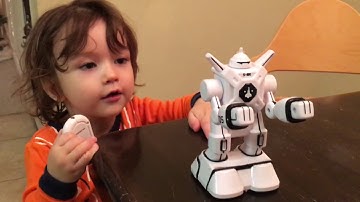 #57 The Black Series Infrared Control Battle Spacebot  (unboxing)