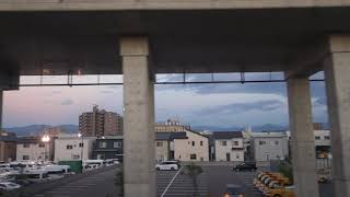 特急サンダーバードの車窓から　松任(通過中) → 金沢