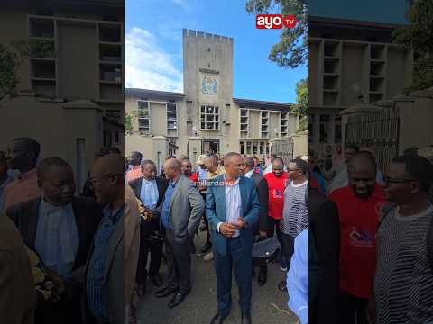 VIDEO WAFUASI WA CHADEMA WAKITOKA MAHAKAMA KUU BAADA YA KESI YA LISSU KUSIKILIZWA LEO