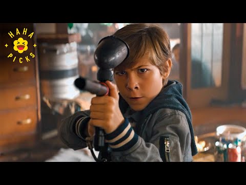 Entering A Frat House Good Boys 