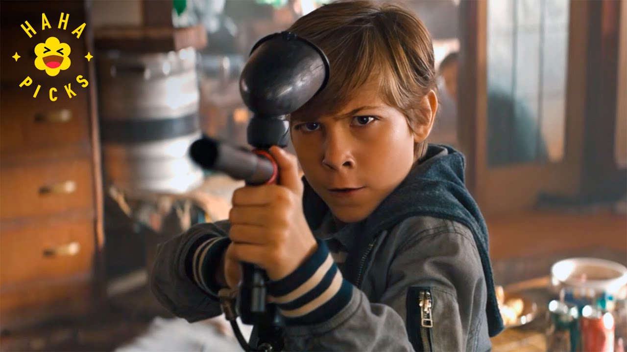 Entering a Frat House | Good Boys