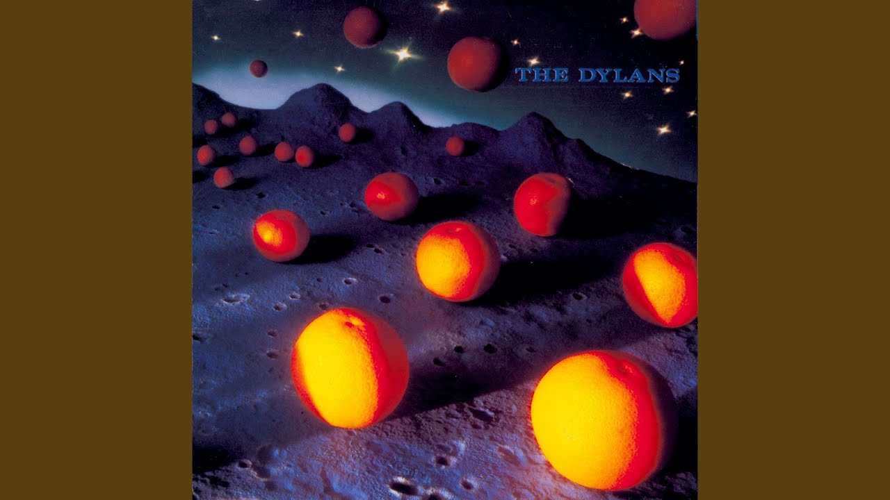 Guarda She Drops Bombs su YouTube Guarda She Drops Bombs su YouTube