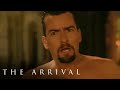'Day of the Dead Chase' Scene | The Arrival