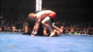 Rusty Crowder KO from his back.