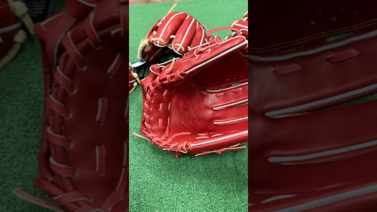Mizuno プロフェッショナルスタイル レッドグローブ There's Red, Then There's Osaka Red 😍 Mizuno Pro Classic