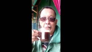 Ngopi Ama cewek cantik