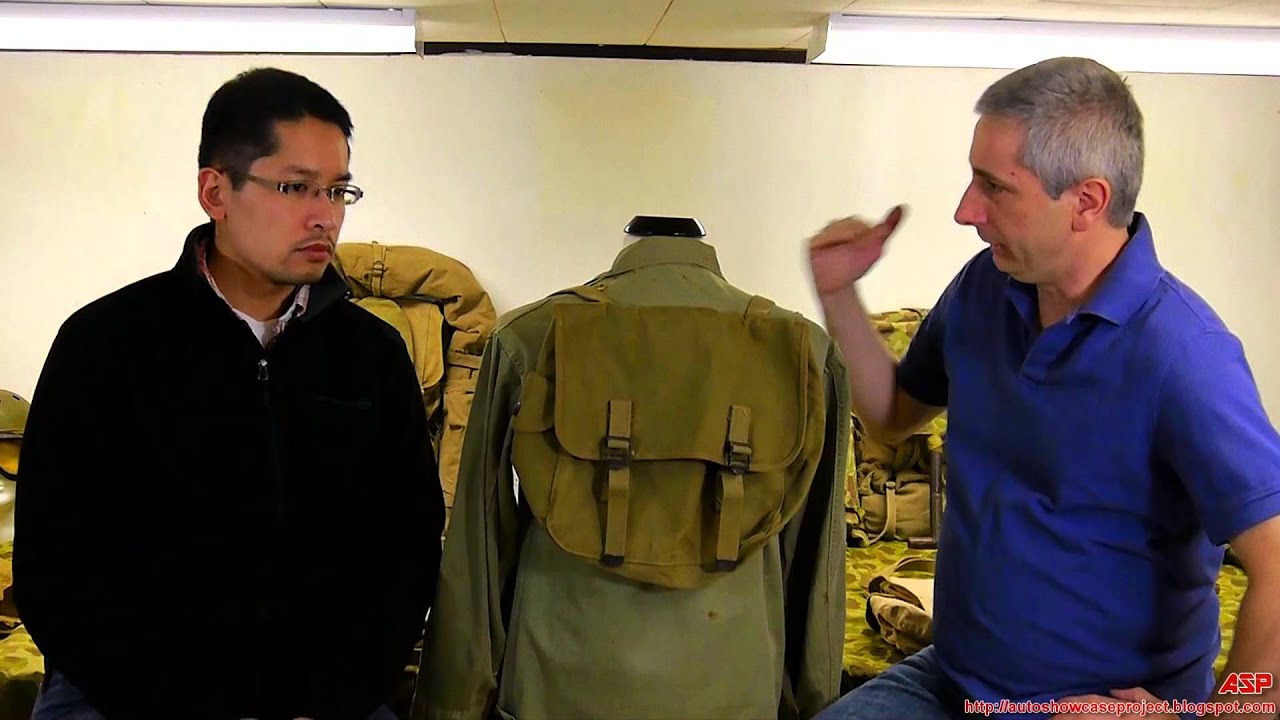 World War 2: USMC Combat Musette / Field Bags | Collector's