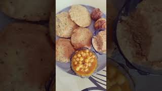 #yummy#meethipuri#chole#halwarecipe#breed#recipe#cooking#shortvideo#