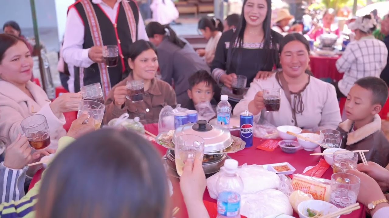 Hiôk Chơt Mơt Hnam Anao 3 : Glên & Gen