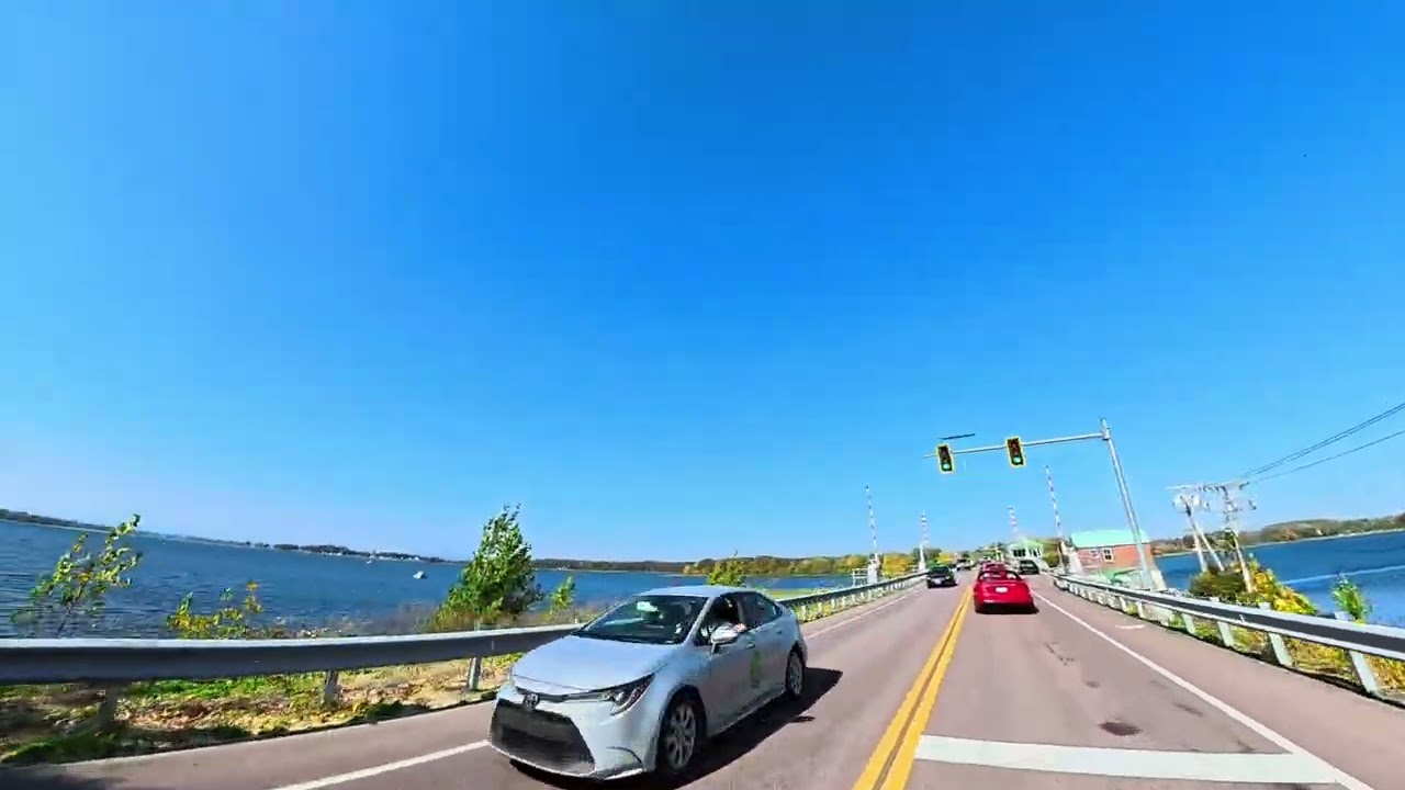 Grand Isle Vermont USA | Fall Foliage 4K | Honda CBF 1000