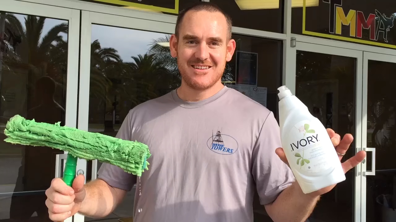 What Kind of Soap Do Professional Window Washers Use? - S&K Services