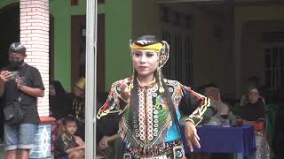 Download Lagu Tlutur Tembang ebeg wijaya sari//tangeran somagede banyumas MP3 Download Lagu Tlutur Tembang ebeg wijaya sari//tangeran somagede banyumas MP3