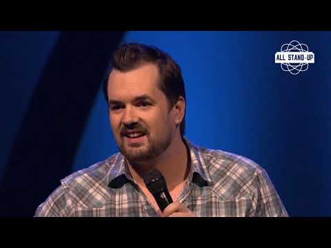 Video: Jim Jefferies Čistá hodnota: Wiki, ženatý, rodina, svadba, plat, súrodenci