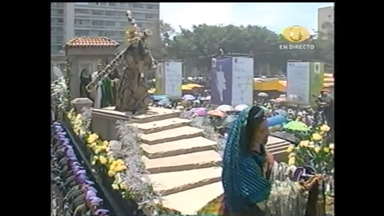Jesús Nazareno de la Merced Viernes Santo 2016 Canal 7 - YouTube