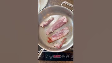 Pro tip- start bacon in a cold pan for best results #bacon #cooking #brunch #pork