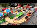 BRIO (Wooden Trains) ☆ Assemble the course by fitting together the gimmicks and play!
